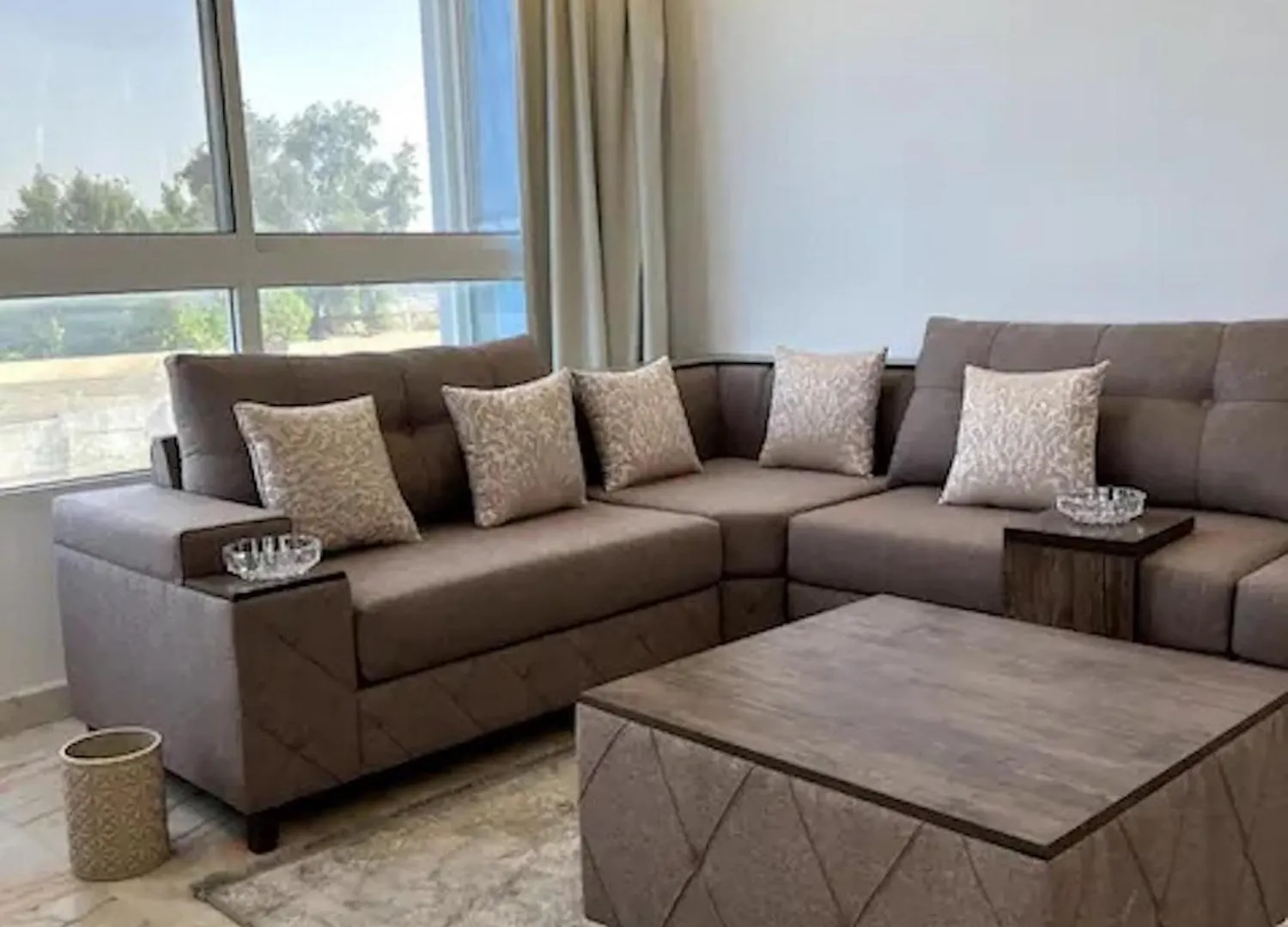 Luxurious Apartment Partial Sea View جدة 0*,